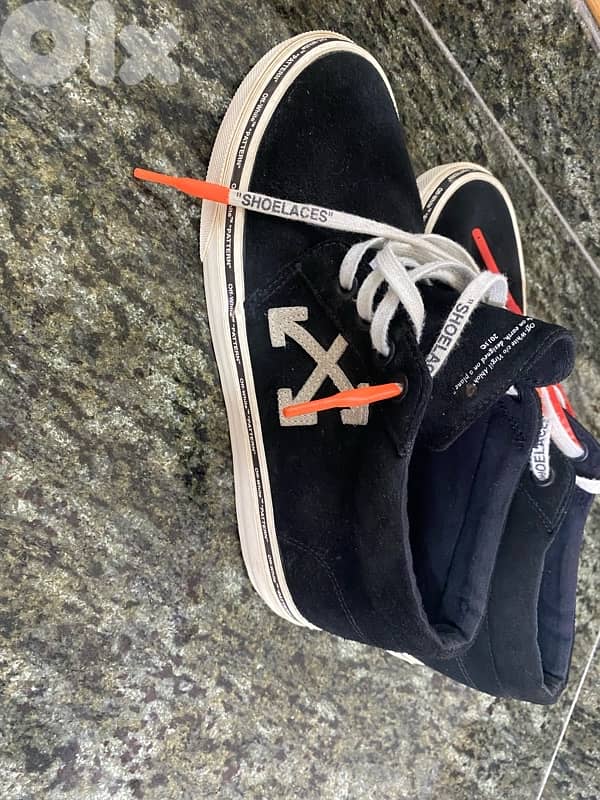 offwhite 0