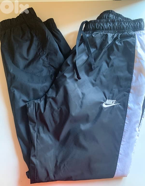 Nike authentic sports pants 0