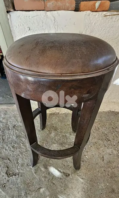 Rustique bar chairs