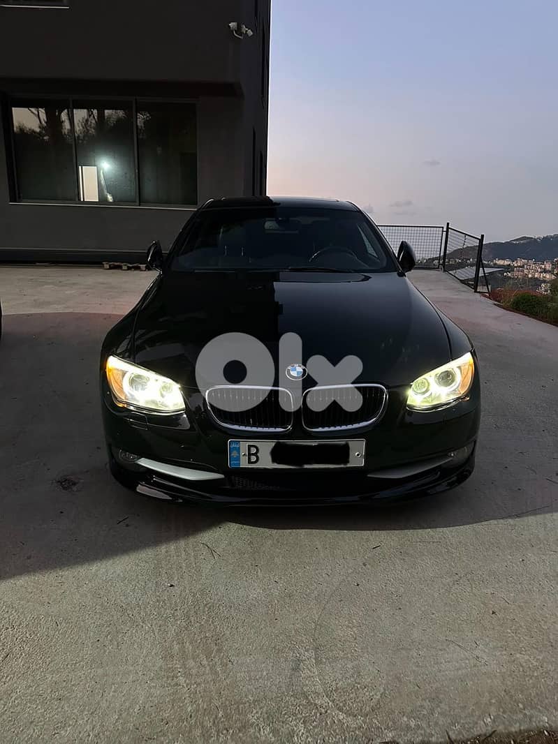 BMW 3-Series 2011 328i 0