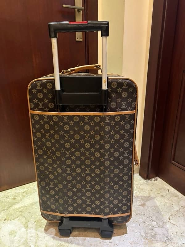 BAG LUIS VITON شنطة سفر 1
