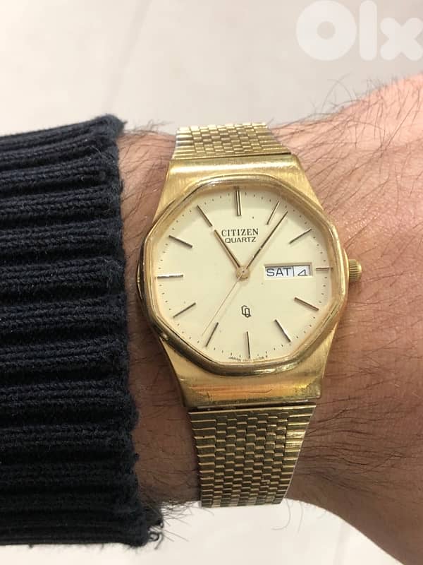 CITIZEN Gold Watch 0
