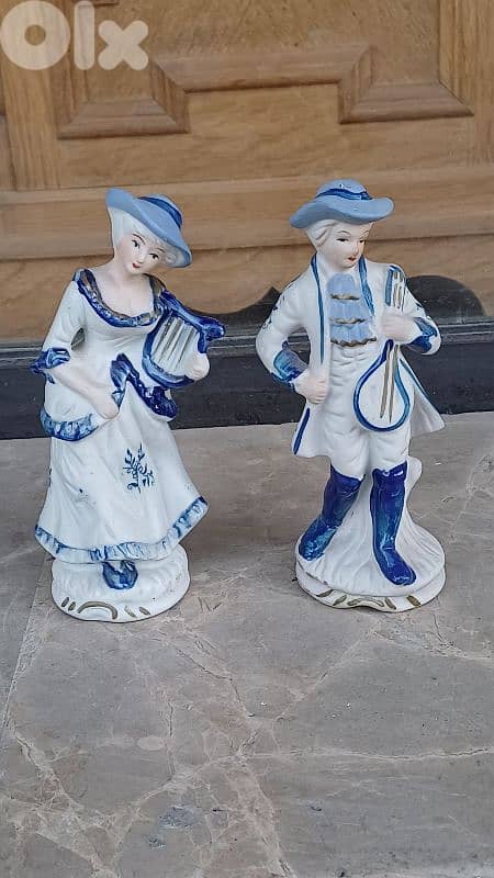 antique 0