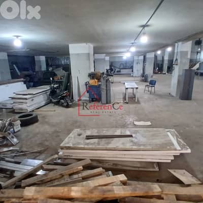 Industrial warehouse for rent Mkalles مستودع صناعي للايجار المكلس