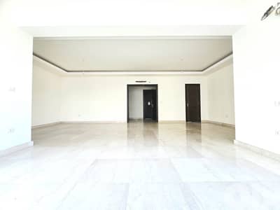 RA26-4759 Apartment for Rent in Ras El Nabeh – Beirut