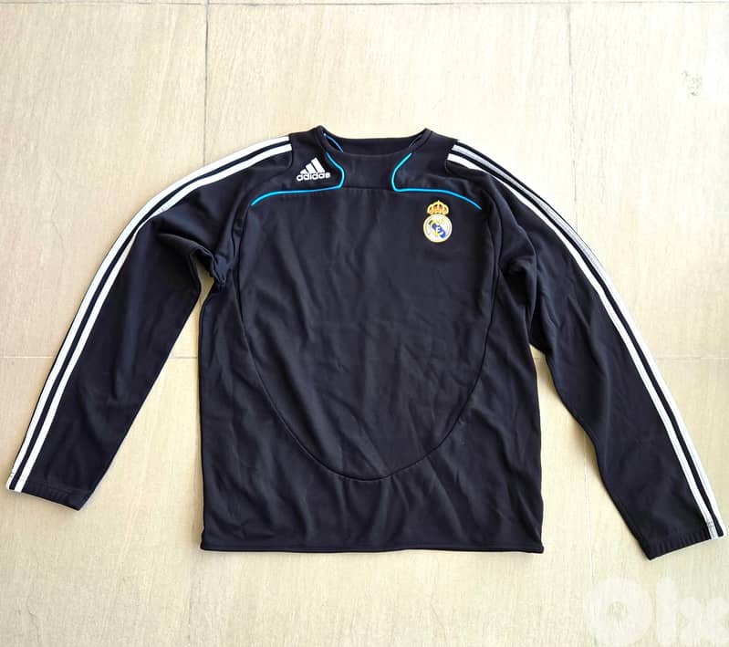 Real Madrid Football Training Sweat Shirt - Medium 0