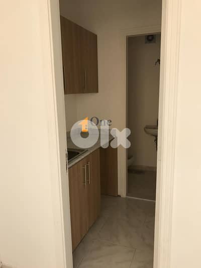 OFFICE FOR RENT IN MANSOURIEH