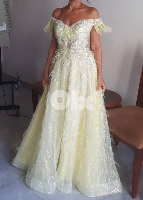 Wedding dress catwalk 0