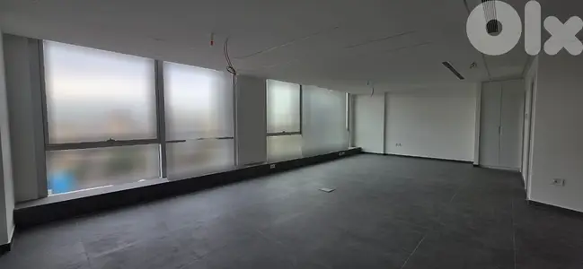 Office for Rent In Mirna Chalouhi - مكتب للإيجار في ميرنا شلوحي