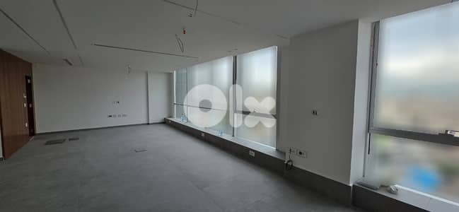 Office for Rent in Mirna Chalouhi -مكتب للإيجار في ميرنا شلوحي