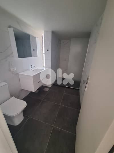 6 months | zalka | 3 beds | unfurnished . zlr -157