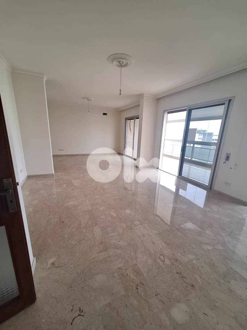 6 months | zalka | 3 beds | unfurnished . zlr -157 0