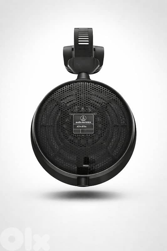 Audio-Technica ATH-R70x Professional 2