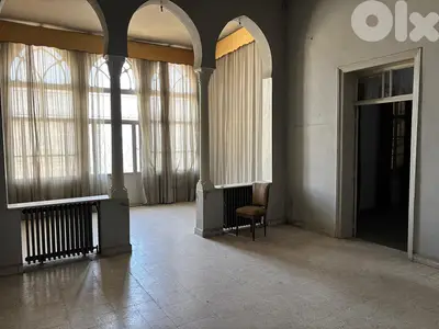 GMK125MH - Old House For Sale In  Haret Sakher منزل قديم للبيع في حارة