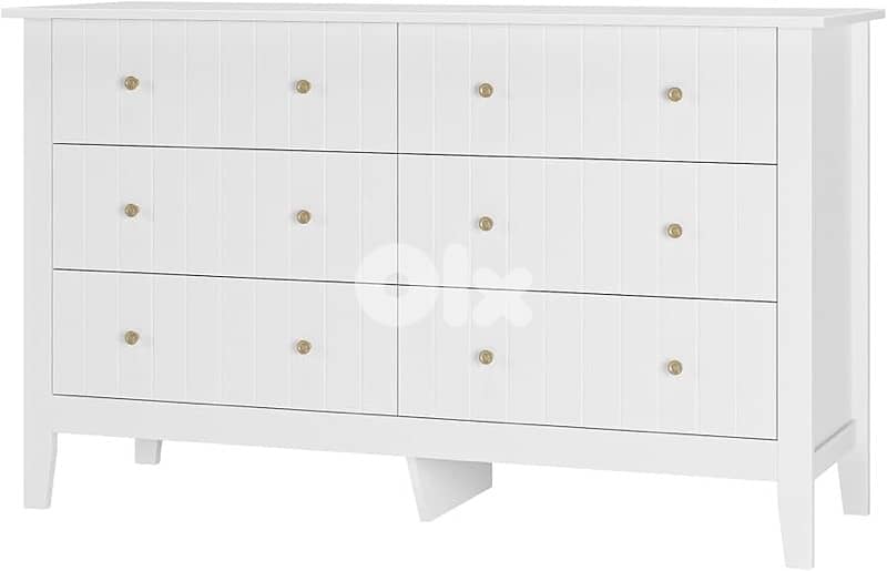 chest of drawers 11