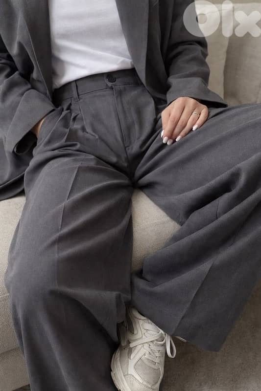 new pant premium in tag available in beige and brown 7