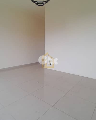 Office for rent in Amchit RC195 مكتب للإيجار  في عمشيت