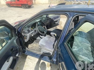 Renault Clio 2000