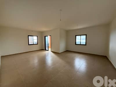 GMB204SZ - Apartment for Sale in Annaya with Roof - شقة للبيع في عنايا GMB204SZ - Apartment for Sale in Annaya with Roof - شقة للبيع في عنايا