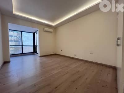 Prime Apartment for Rent in Hamraشقة مميزة للإيجار في الحمرا