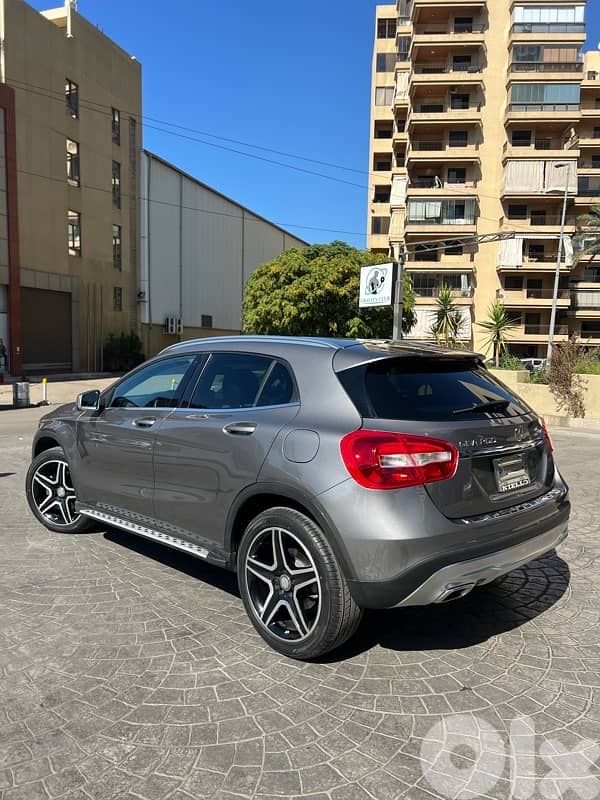 low mileage 4MATIC 0