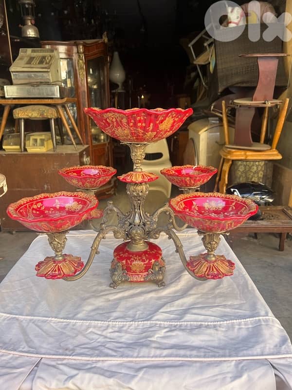 Antique frensh limoge porcelaine with bronze centrepiece 350$ 0