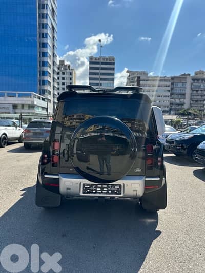 Land Rover Defender 2020