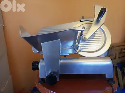 قطاعة مرتديلا / slicer