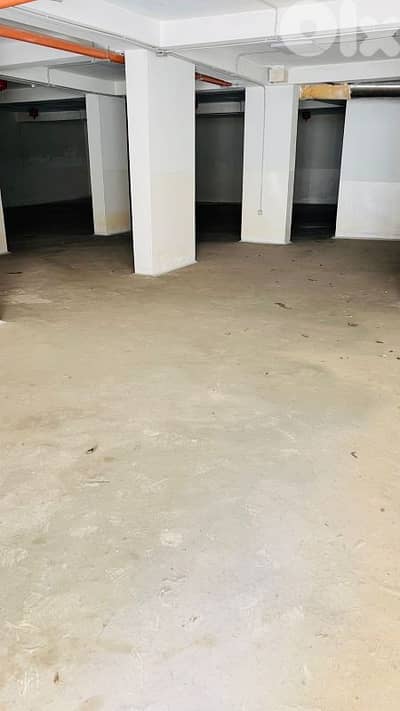 مستودع للبيع الاشرفية depot for sale achrafieh
