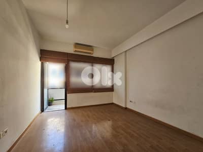 GMC125LG Apartment for rent in Achrafieh - شقة للإيجار في الأشرفية