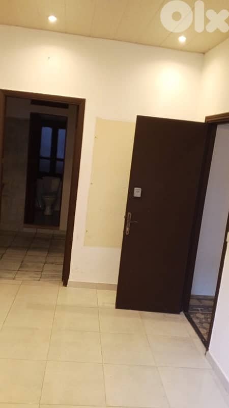 2Floors 6 Apartments 100m Plot Building Mar Mkhayel Mandaloun Beirut 0