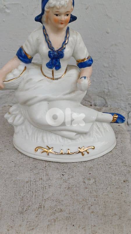 antique 3