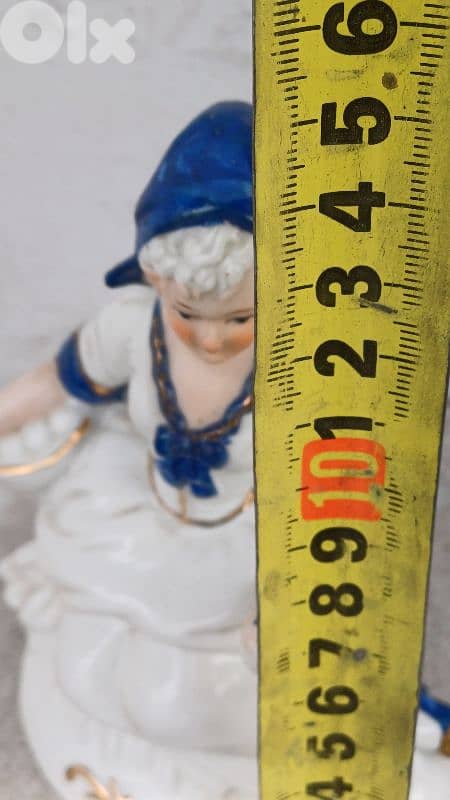 antique 7