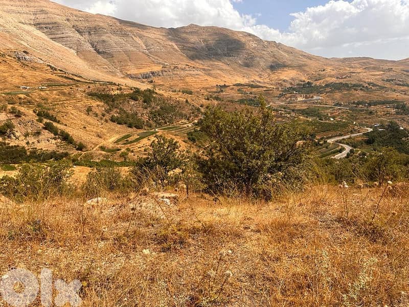 L20678 - 14,200 SQM Land For Sale in Baskinta, Sannine 1