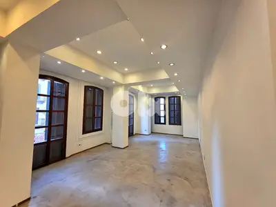 Prime Location Office For Rent In Downtown مكتب للاجار في بيروت