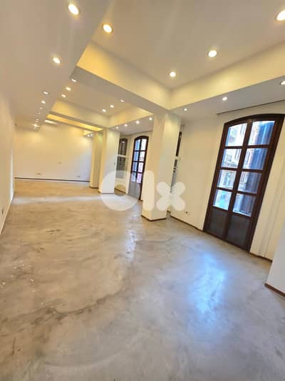 Prime Location Office For Rent In Downtown مكتب للاجار في بيروت