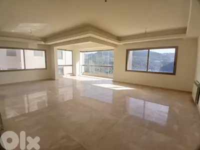 Apartment for Sale In  Rabweh  شقة للبيع في الربوة