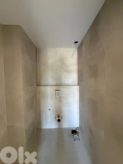 Apartment for Sale in Tilal Ain Saade شقة للبيع في تلال عين سعادة