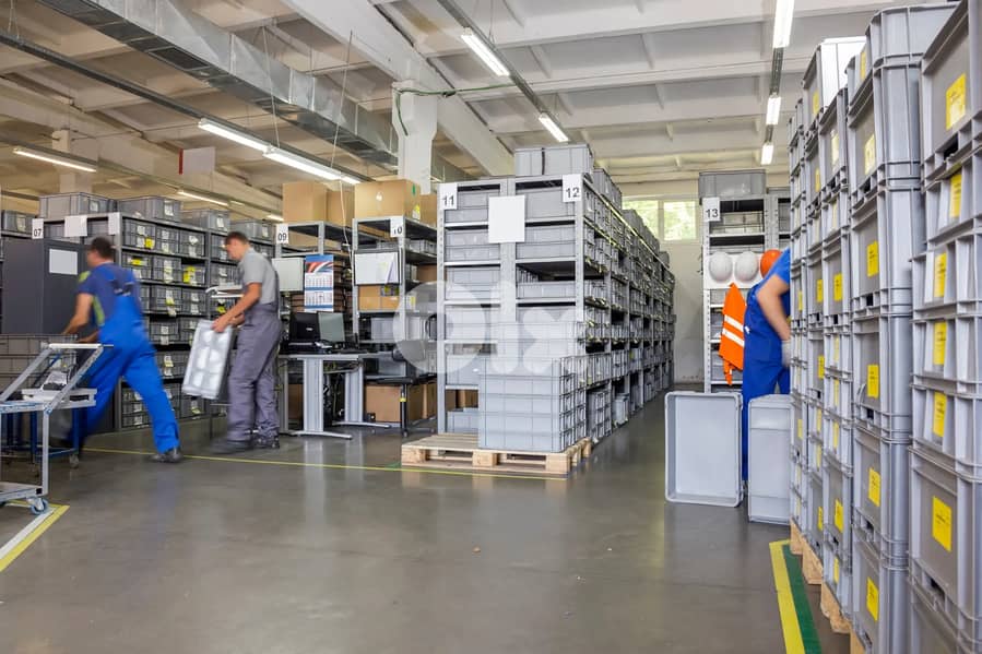 WAREHOUSE IN NACCACHE PRIME FOR RENT 300Sq, (NACR-107) 0