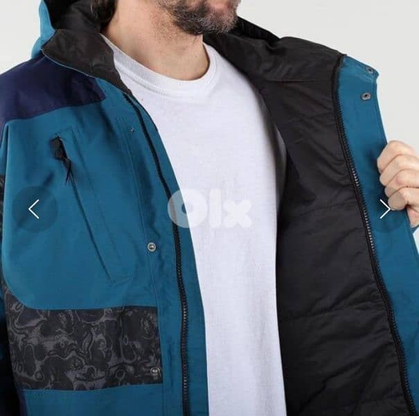 the north face RAGE jacket 3