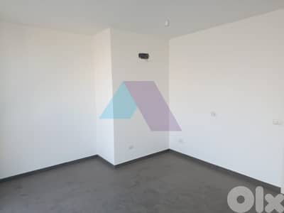 65 m2 office 4rent in Ain el remaneh - مكتب للإيجار في عين الرمانة