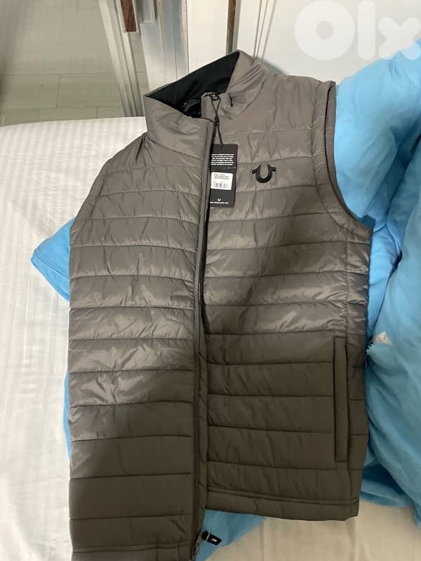 Brand new True Religion gilet  gray size L with tags — 100% authentic 0