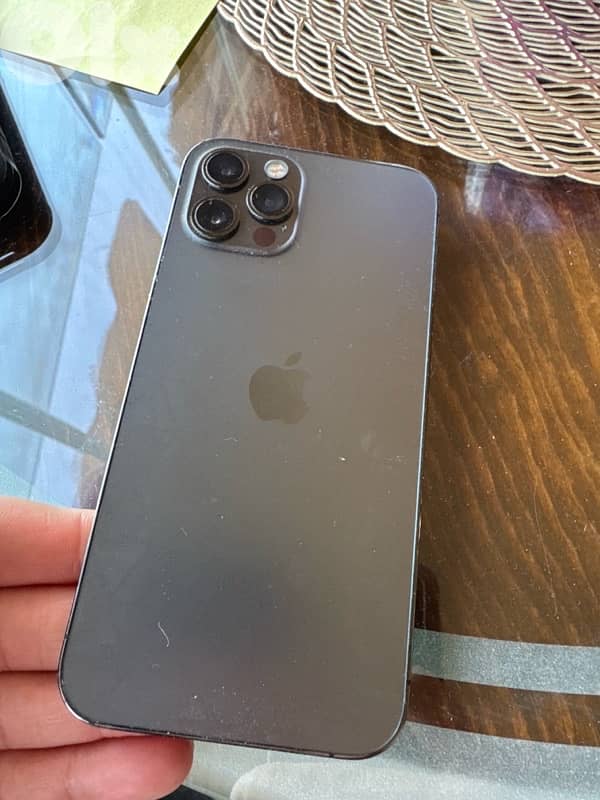 iPhone 12 pro 0