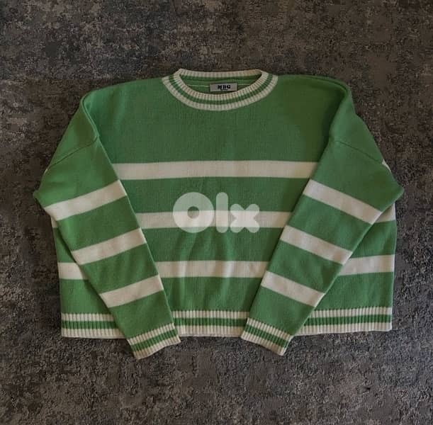 Sweatshirt 0