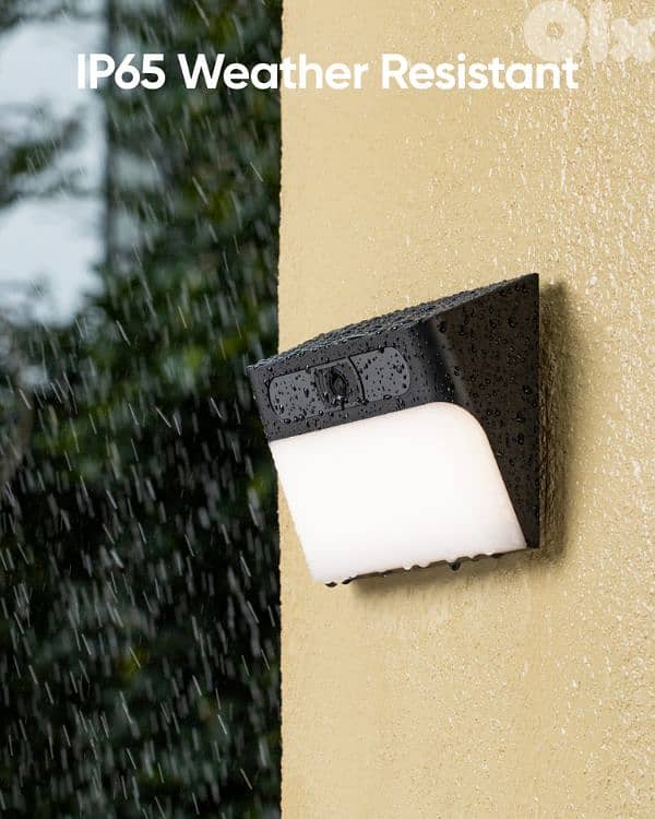 eufy - Solar Wall Light Cam S120 4