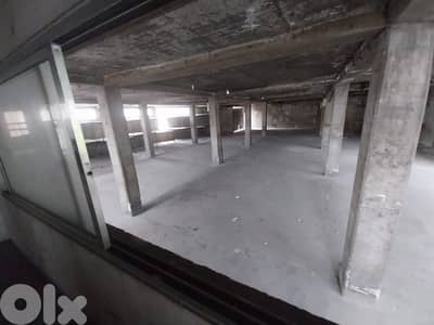 مستودع صناعي للبيع في روميةIndustrial Depot for sale in Roumieh