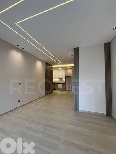 Apartment For Sale in Furn El Chebbak شقة للبيع في فرن الشباك