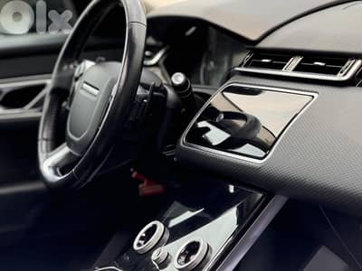 Velar 2018 p380 dynamic