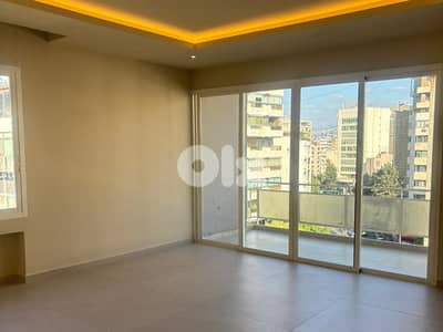 L20699 - Spacious 3-Bedroom Apartment For Sale in Achrafieh, Sassine