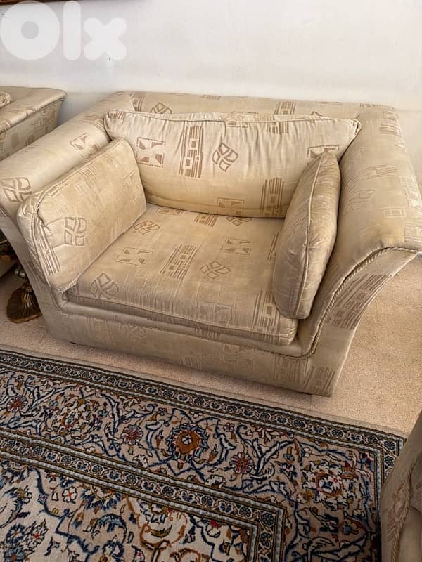 single sofa (x2) 1